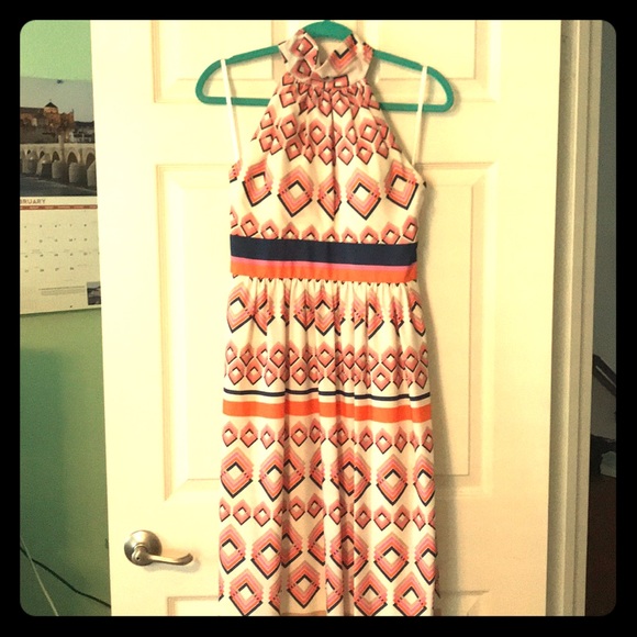 Eliza J Dresses & Skirts - Eliza J Geometric Print Maxi Dress